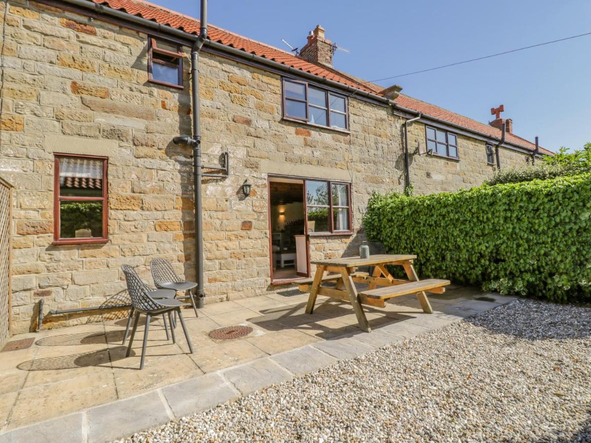 Danby Cottage Whitby Exterior photo